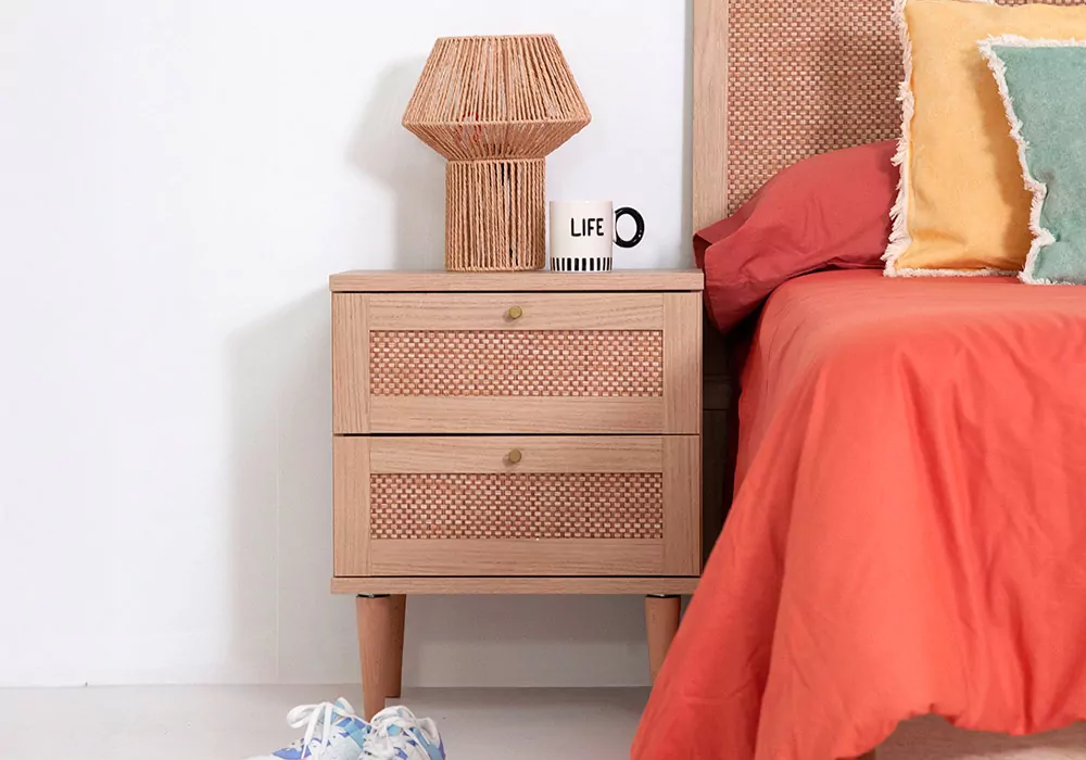 Mesinha de 2 gavetas em faia e rattan CALABRIA