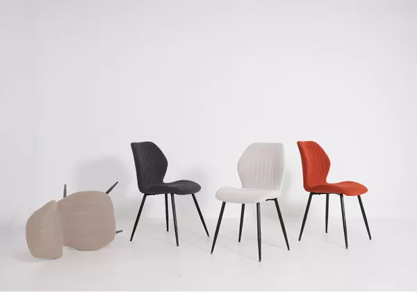 Silla de comedor tapizada MIMI